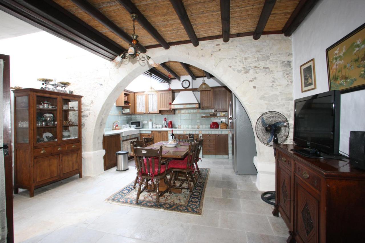 Afames House - Beautiful Traditional House Omodos Esterno foto